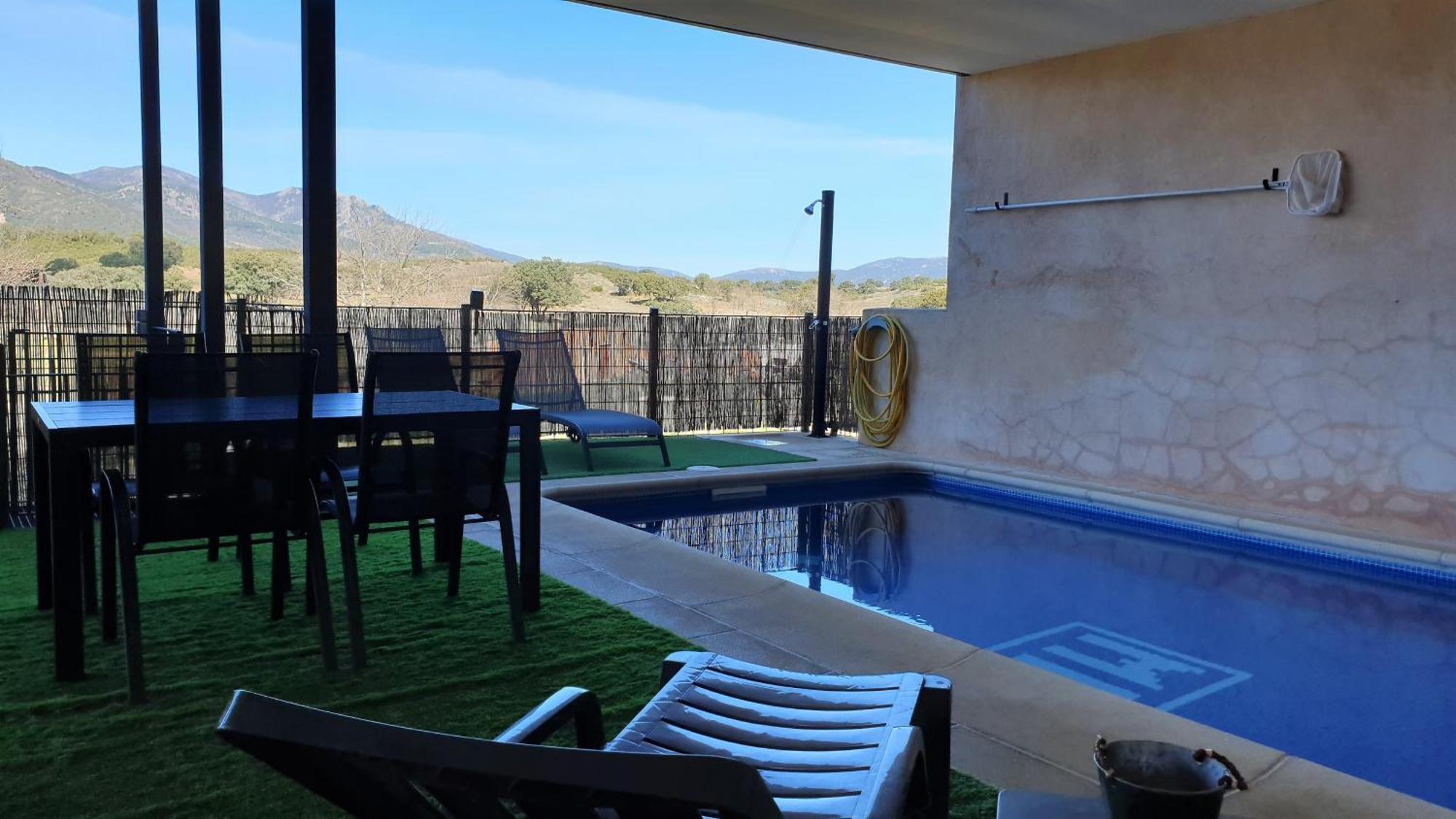 Casa Con Piscina En Parque Nacional De Cabaneros Navas de Estena Bagian luar foto