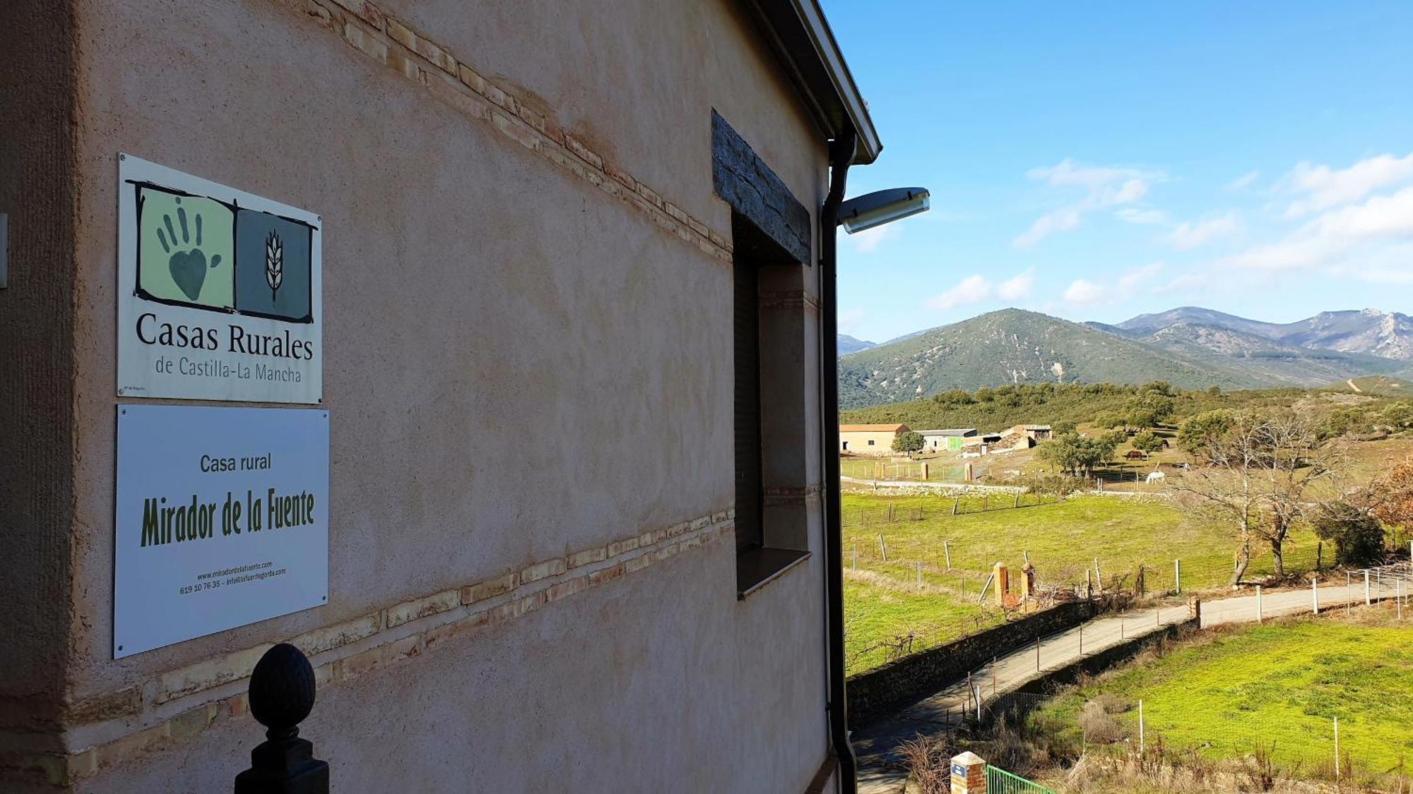 Casa Con Piscina En Parque Nacional De Cabaneros Navas de Estena Bagian luar foto